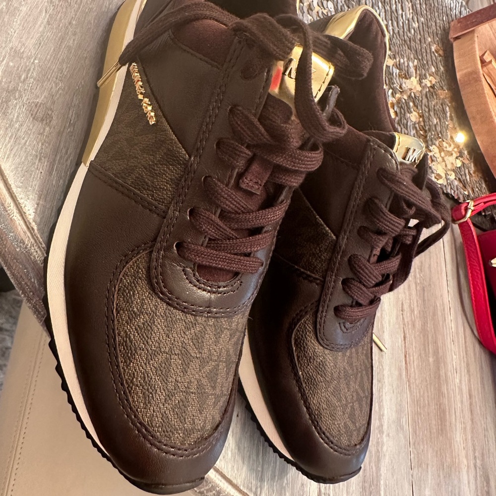 Michael Kors Sneakers